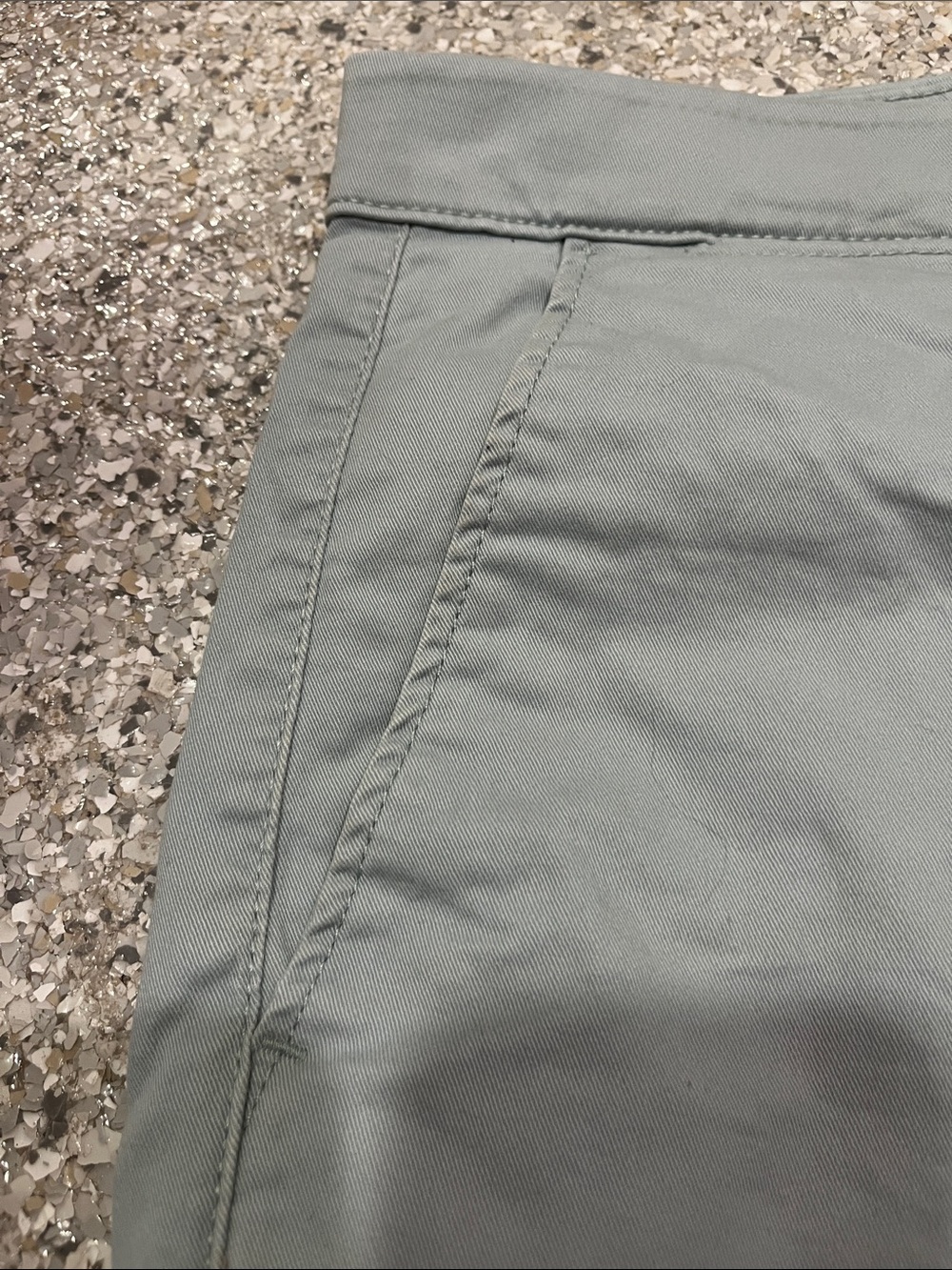 GAP Men's Flat-Front Shorts in Sage Green